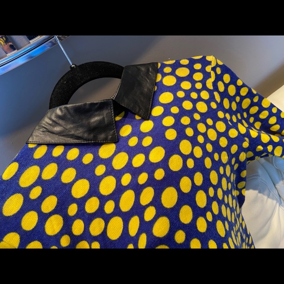 NEW NWT - very fashionable top - leather Peter Pan collar polka dots - size XL - Picture 1 of 7